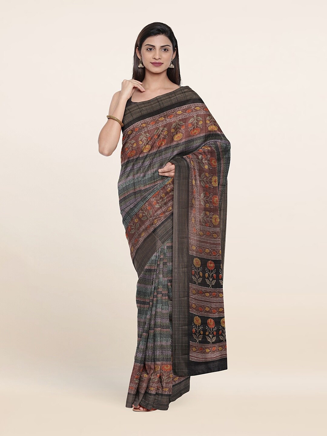 

Pothys Grey & Yellow Floral Zari Art Silk Saree