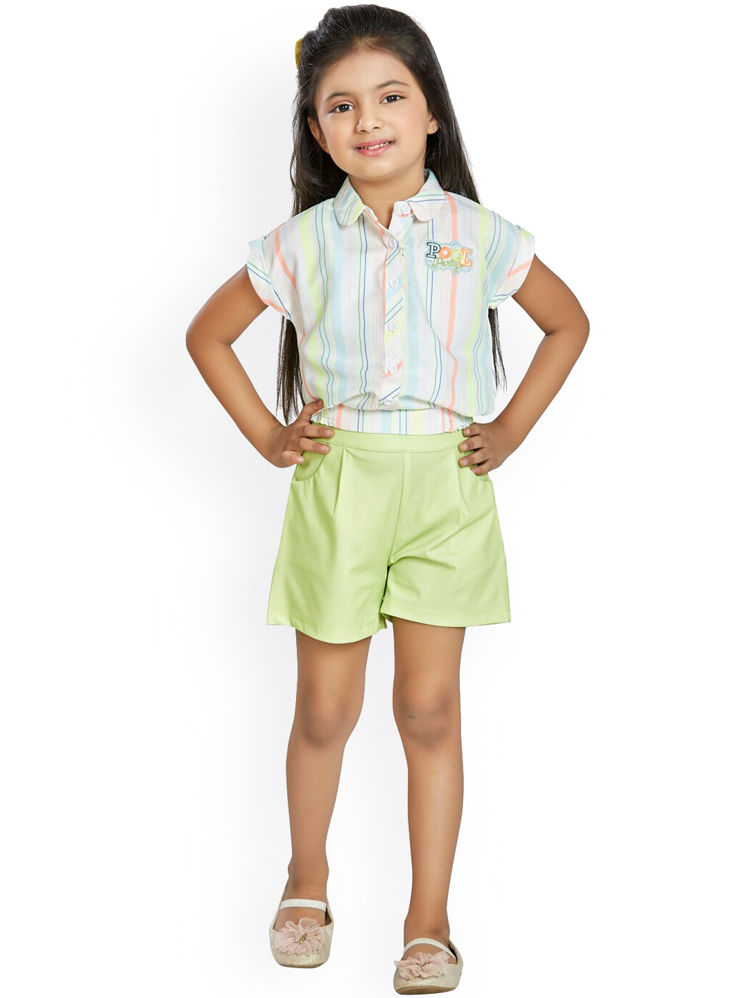 

Peppermint Girls Green Printed Shirt with Shorts