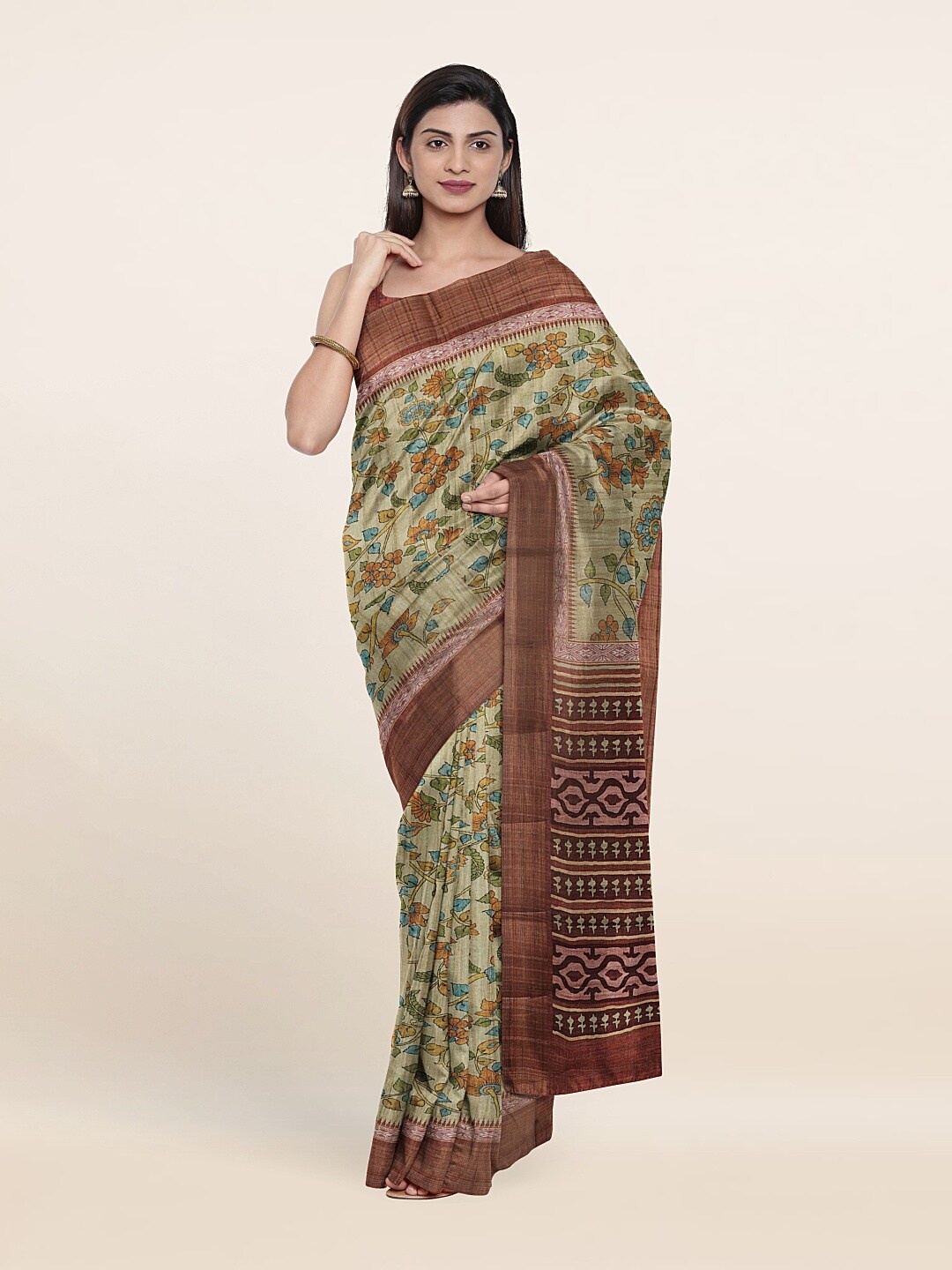 

Pothys Green & Maroon Ethnic Motifs Art Silk Saree