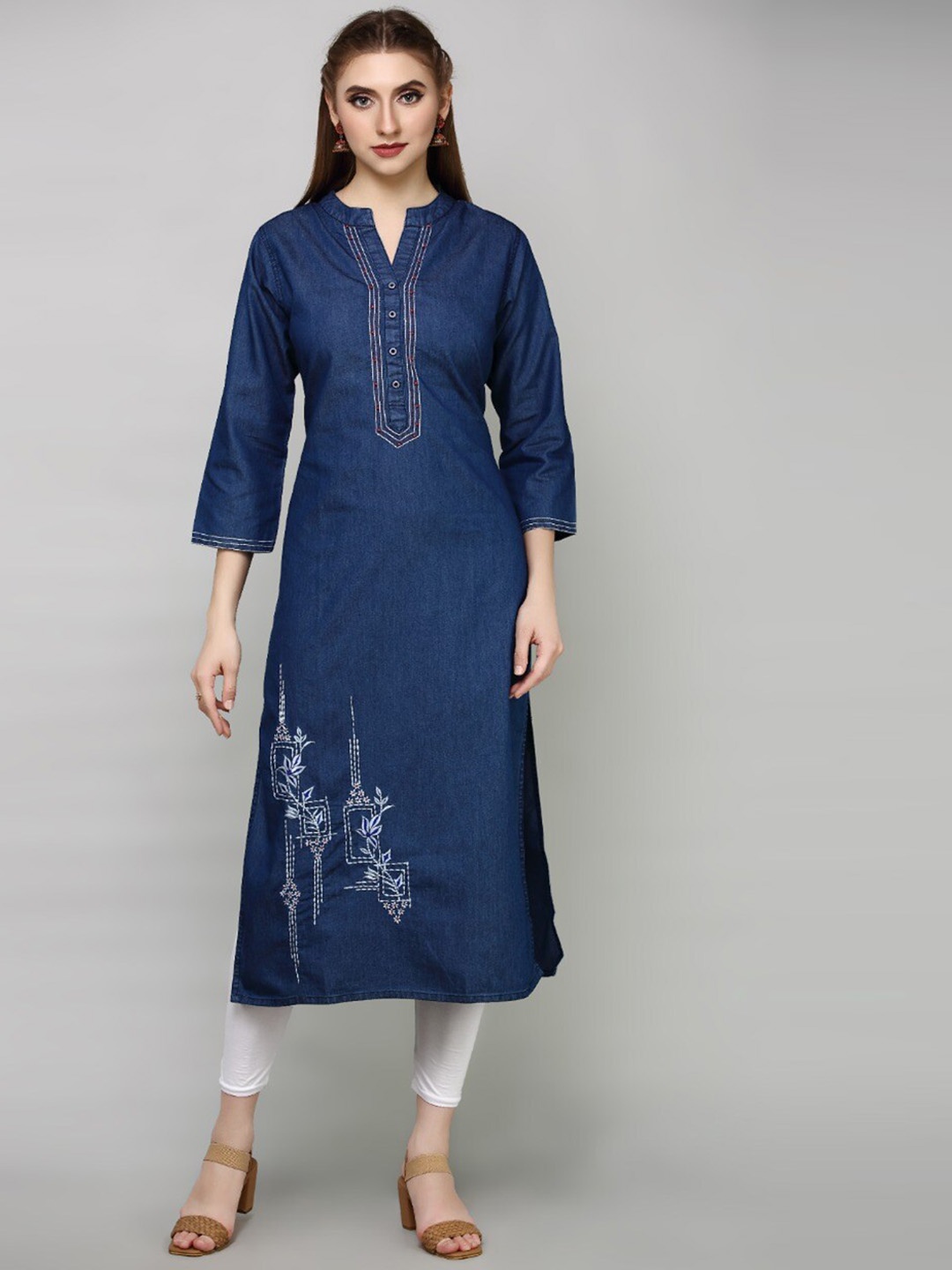 

HAVVA FASHION Women Navy Blue & blue depths Flared Sleeves Thread Work Denim Kurta