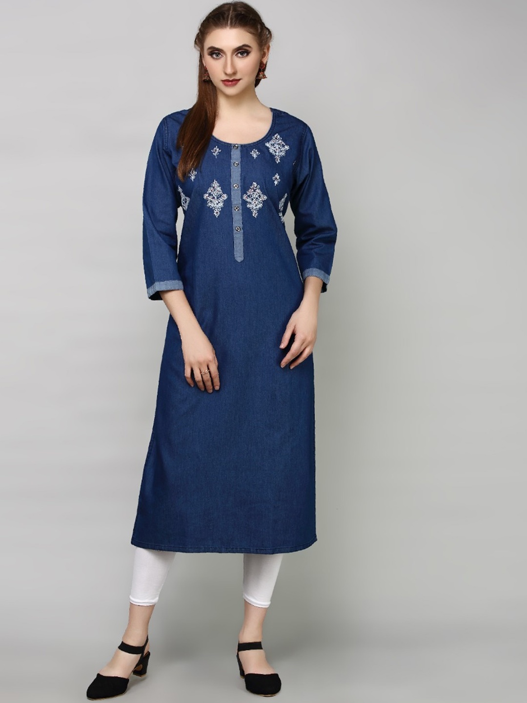 

HAVVA FASHION Women Navy Blue Embroidered Flared Sleeves Thread Work Denim Kurta