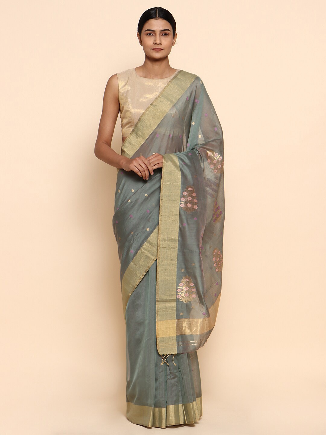 

CHOWDHRAIN Grey & Gold-Toned Woven Design Zari Silk Cotton Chanderi Saree