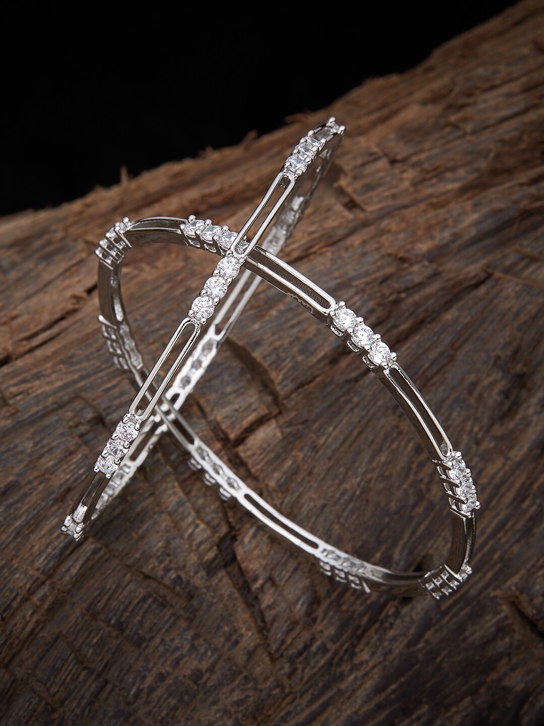 

Kushal's Fashion Jewellery White Cubic Zirconia Studded Bangle