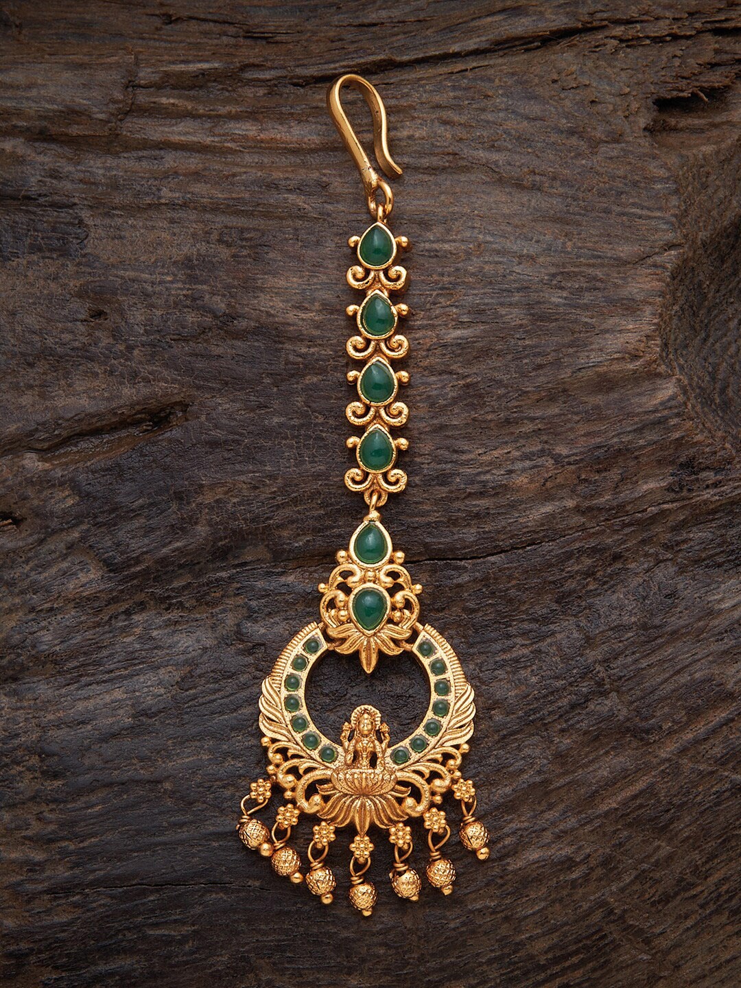 

Kushal's Fashion Jewellery Gold-Plated Green Stone Studded Maang Tikka