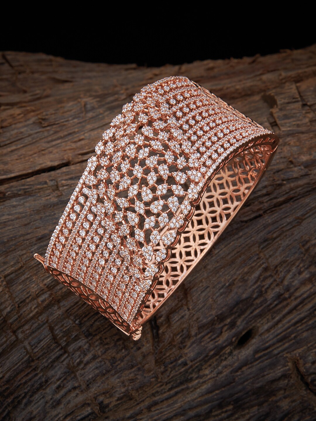 

Kushal's Fashion Jewellery Women Rose Gold & White Cubic Zirconia Kada Bracelet