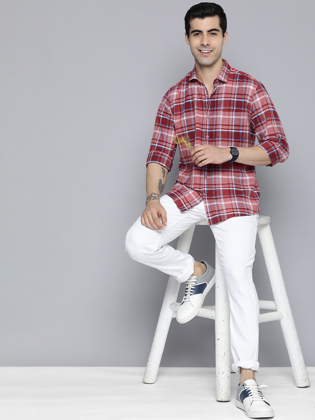 

Mast & Harbour Men Maroon Tartan Checks Opaque Cotton Linen Casual Shirt With Chest Pocket