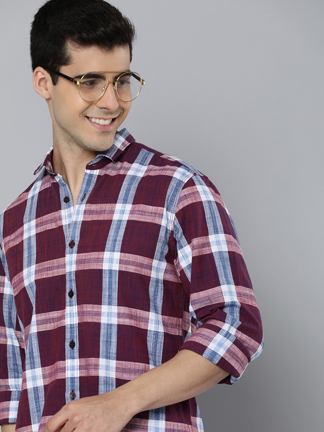 

Mast & Harbour Men Maroon & Blue Slim Fit Checked Pure Cotton Casual Shirt