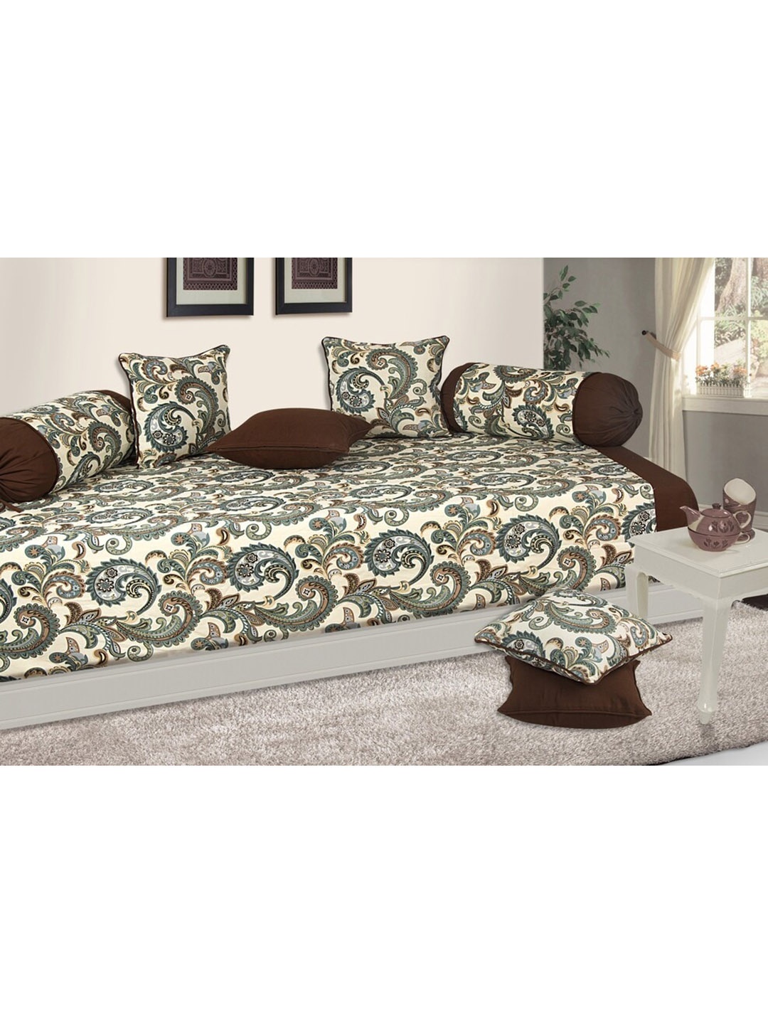 

SHADES of LIFE Brown & Grey Floral 8-Pcs Cotton Bedsheet With Bolster & Cushion Covers