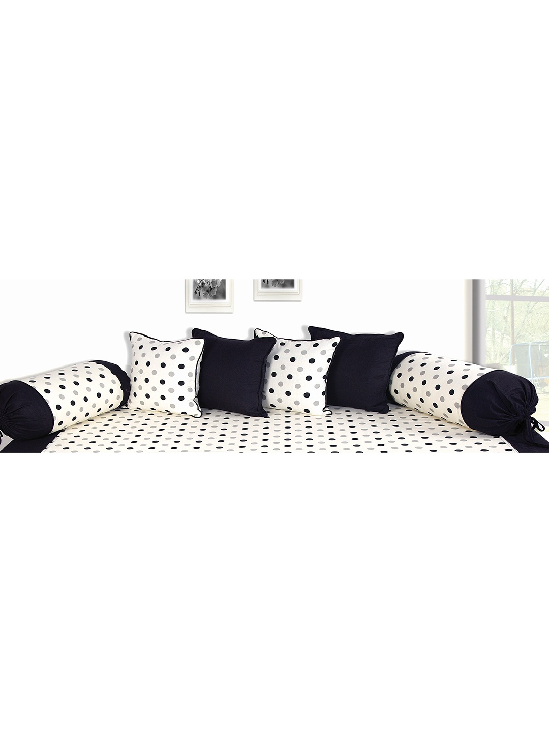 

SHADES of LIFE White & Black Printed 6-Pcs Cotton Bedsheet With Bolster & Cushion Covers