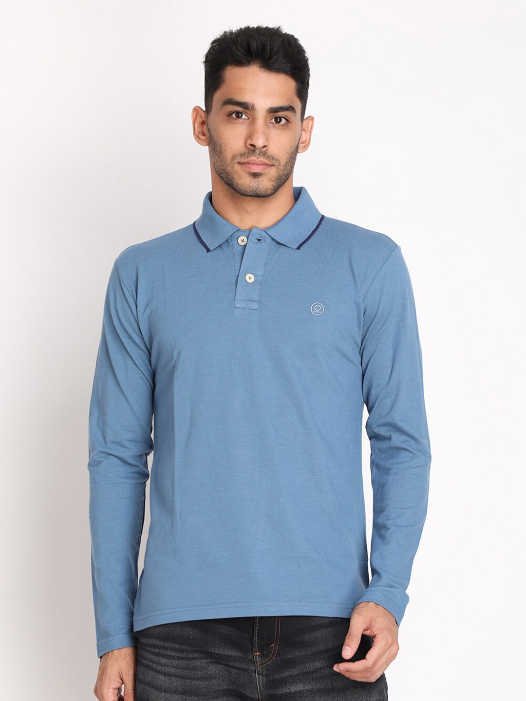 

Chkokko Men Blue Polo Collar Applique T-shirt