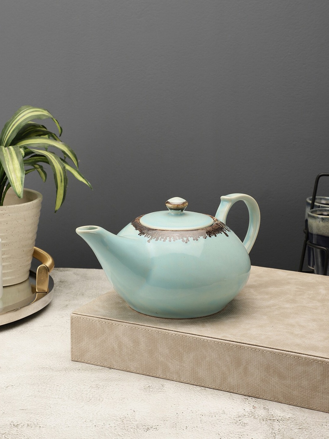 

VarEesha Sea Green & Gold-Toned Handcrafted and Hand Painted Solid Ceramic Glossy Kettle Set of Cups and Mugs
