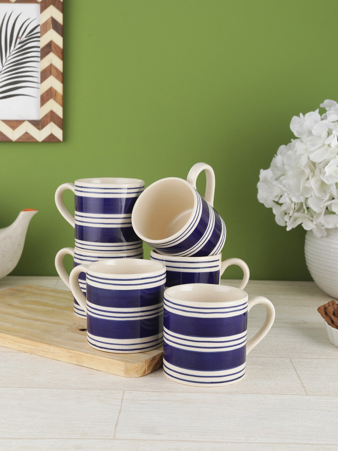 

VarEesha Blue & Beige Geometric Printed Ceramic Glossy Cup