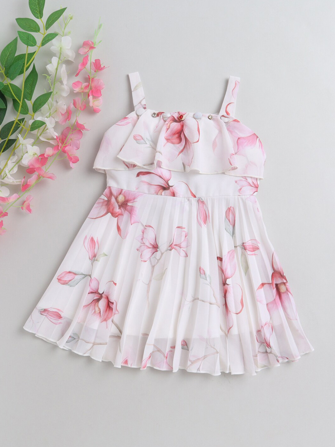 

The Magic Wand Pink Floral Crepe Dress
