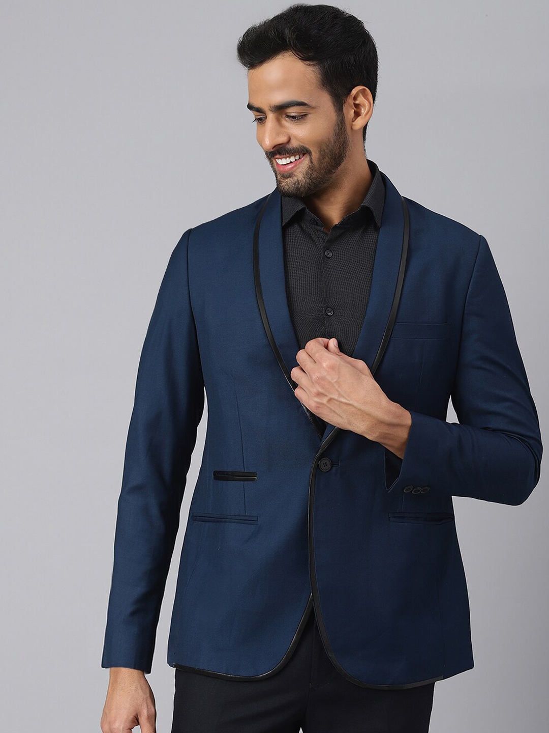 

MR BUTTON Men Blue Solid Slim Fit Single Breasted Blazer