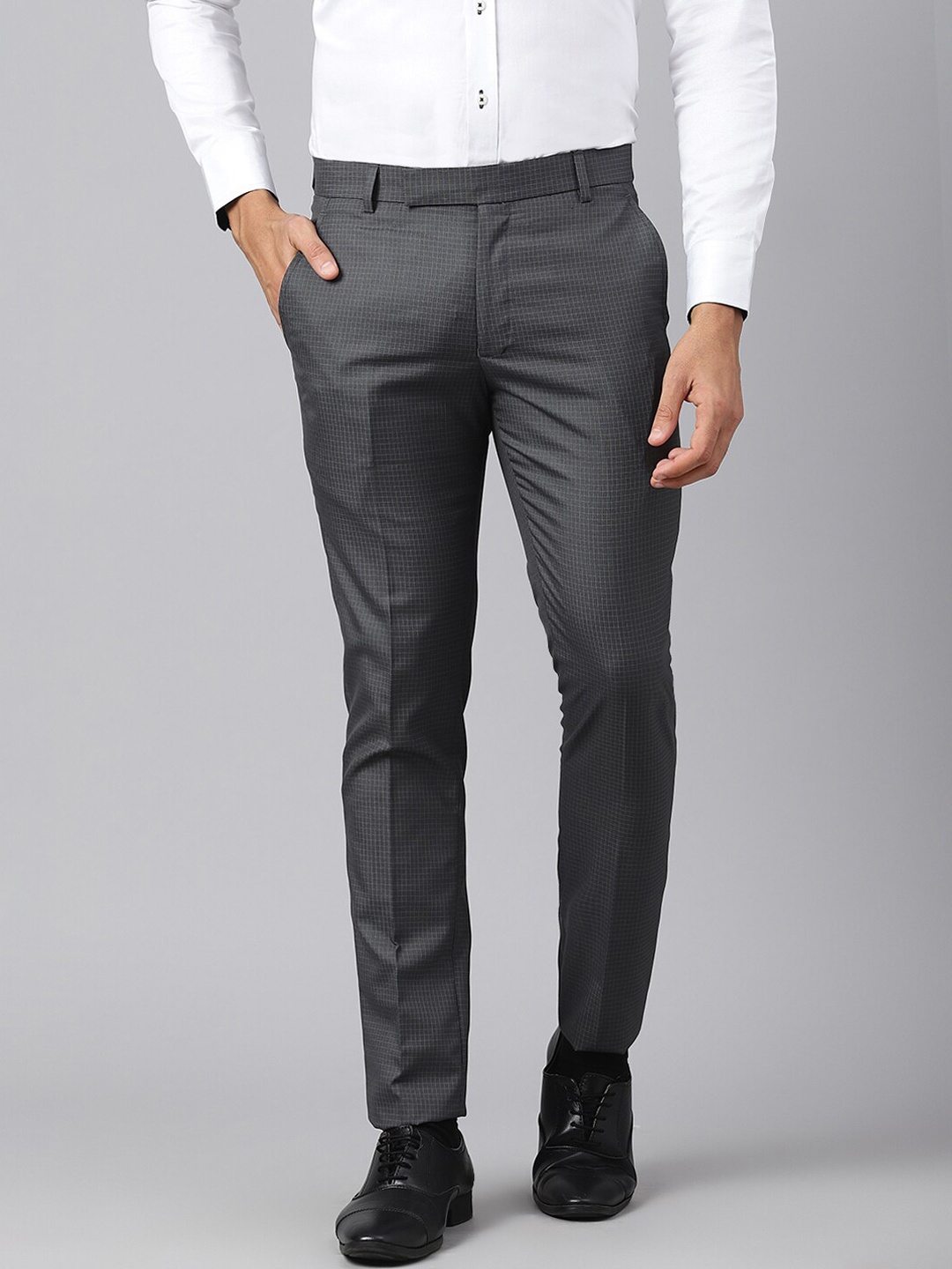 

MR BUTTON Men Grey Slim Fit Trousers