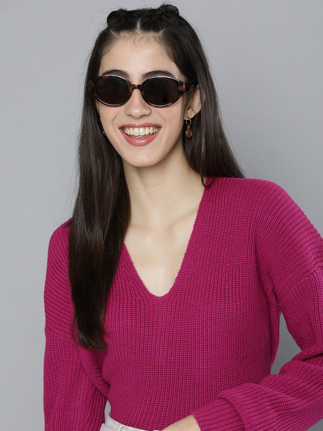 

HERE&NOW Women Magenta Cable Knit V-Neck Pullover Sweater