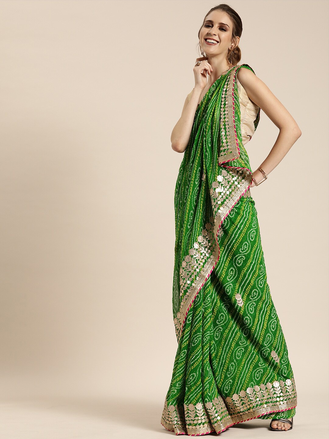 

Mitera Green & Gold-Toned Bandhani Gotta Patti Bandhani Saree