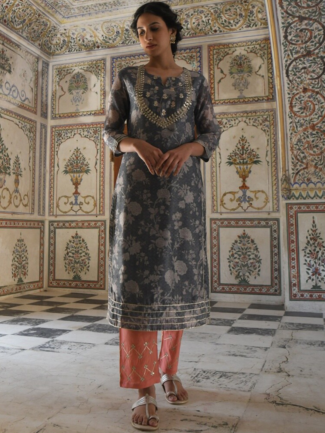 

KARAJ JAIPUR Women Grey Ethnic Motifs Printed Chanderi Cotton Kurta with Palazzos & With Dupatta