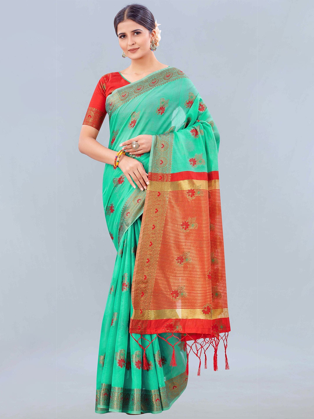 

Mizzific Green & Red Floral Zari Pure Cotton Chanderi Saree