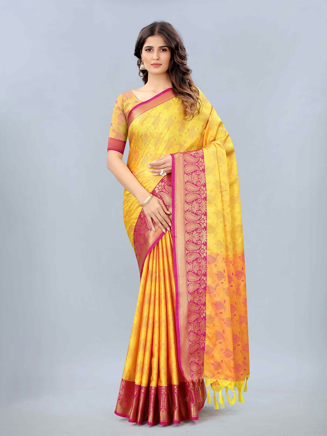 

Mizzific Pink & Yellow Paisley Zari Silk Cotton Kanjeevaram Saree