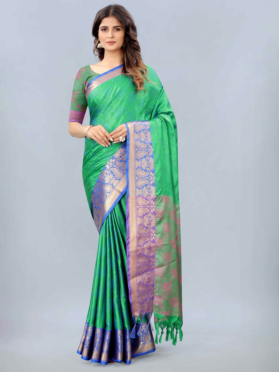 

Mizzific Green & Blue Woven Design Zari Silk Cotton Kanjeevaram Saree