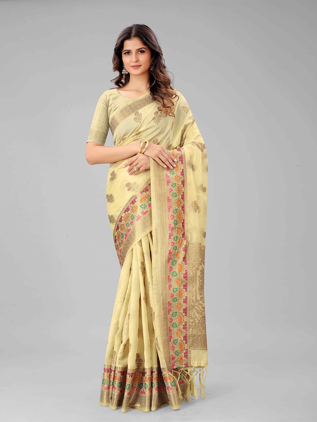 

Mizzific Cream-Coloured & Pink Woven Design Zari Organza Chanderi Saree