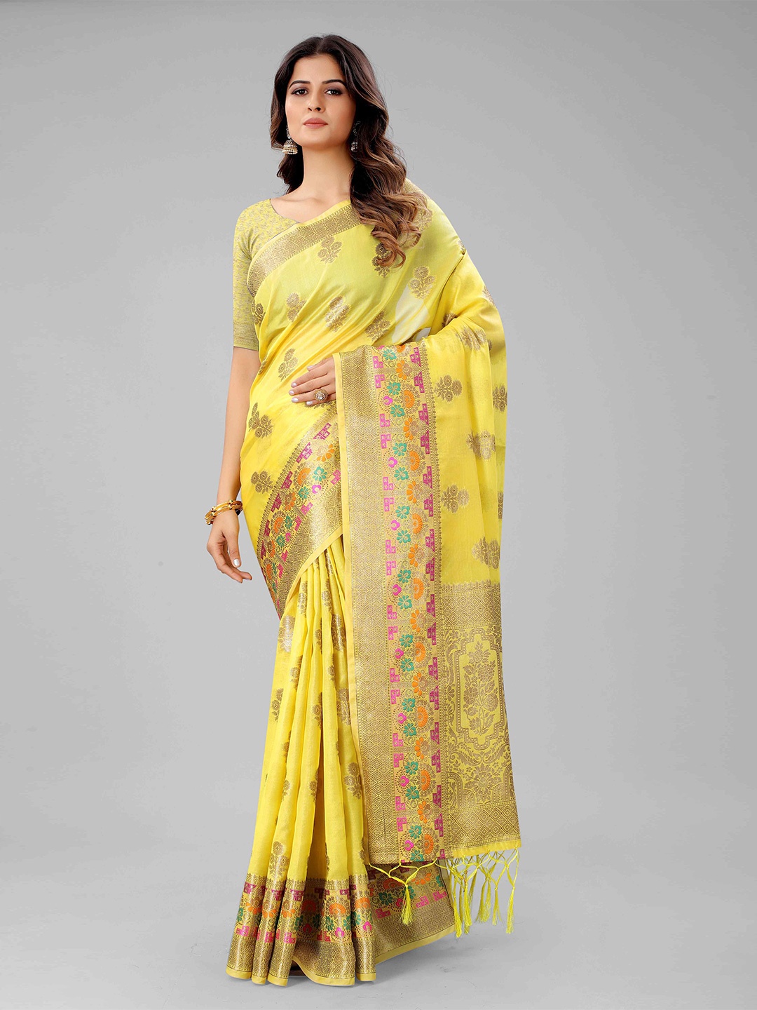 

Mizzific Yellow & Golden Ethnic Motifs Zari Organza Chanderi Saree