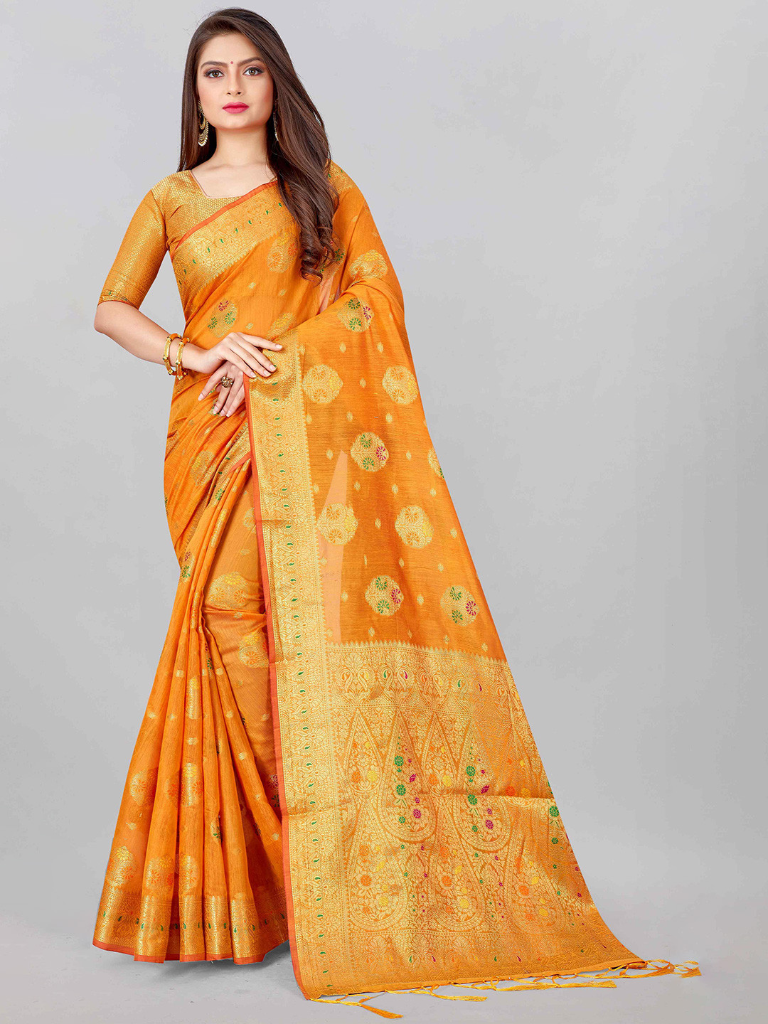 

Mizzific Yellow & Gold-Toned Floral Zari Pure Cotton Chanderi Saree