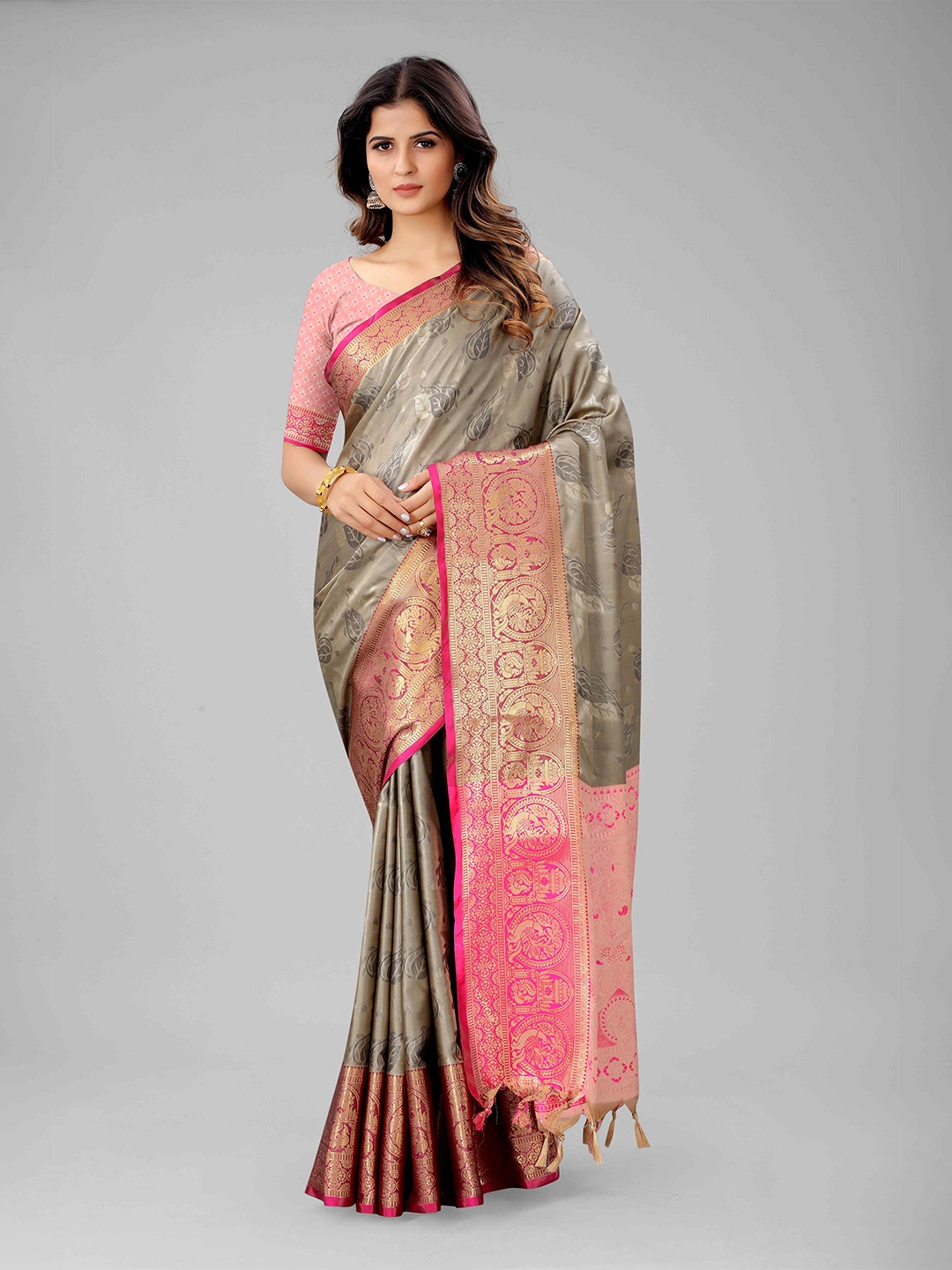 

Mizzific Grey & Pink Woven Design Silk Cotton Kanjeevaram Saree