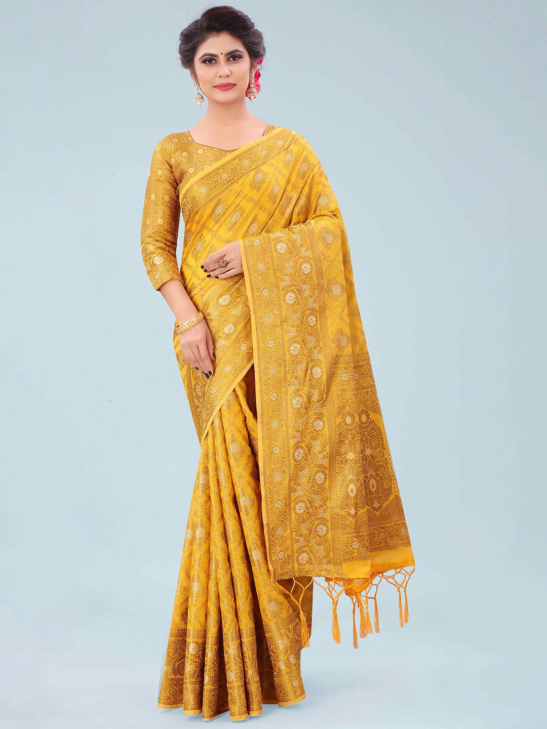 

Mizzific Yellow & Gold-Toned Floral Zari Pure Cotton Chanderi Saree