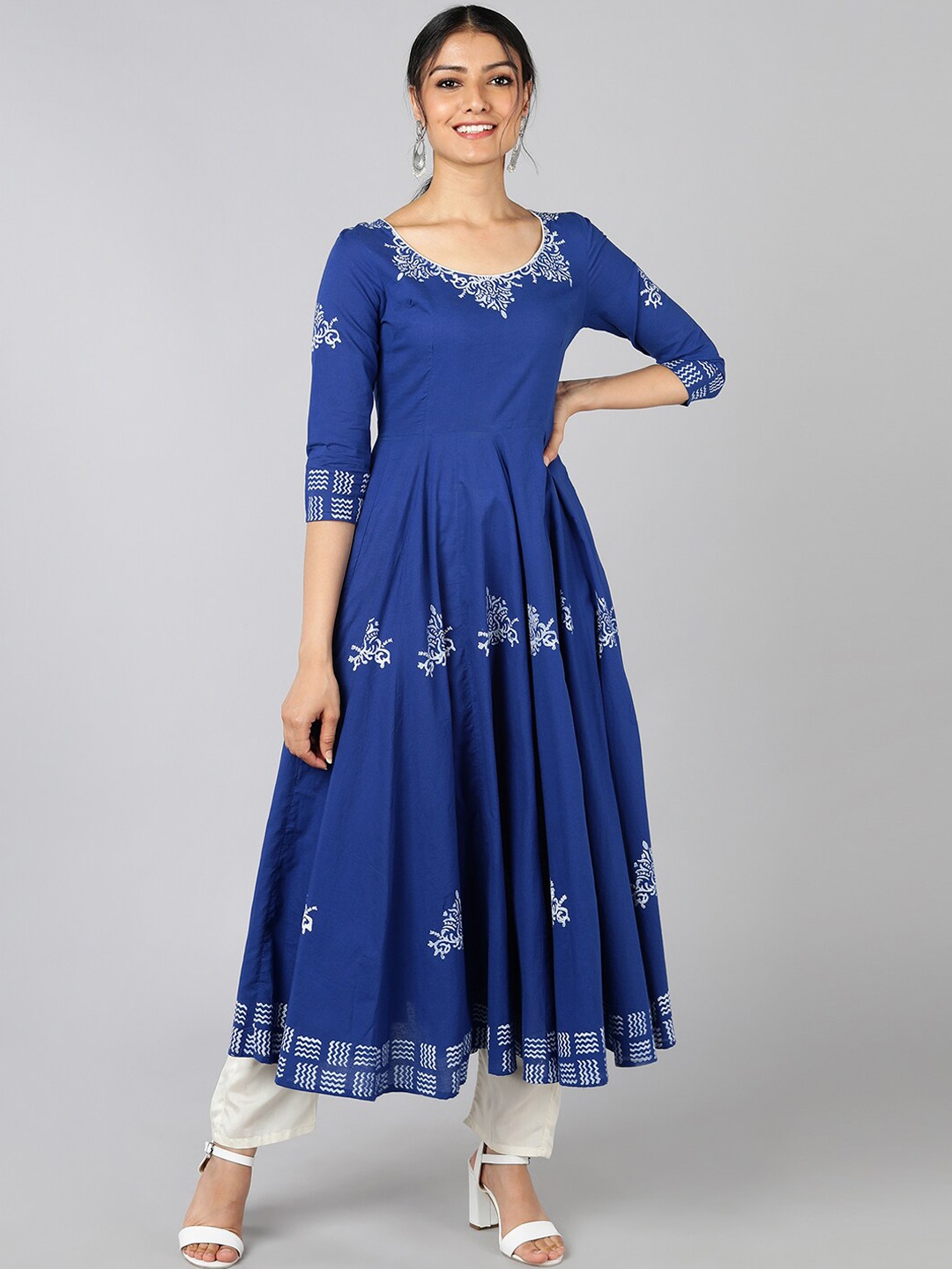 

Indi INSIDE Women Blue Ethnic Motifs Block Printed Anarkali Kurta