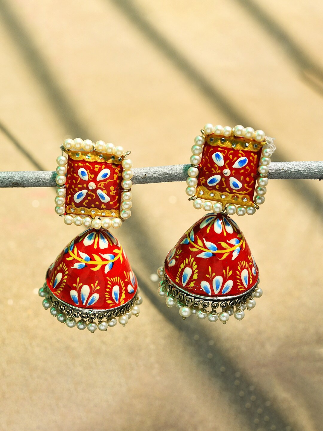 

SOHI Women Red Hand painted Beeded Dome Shape Jhumkas