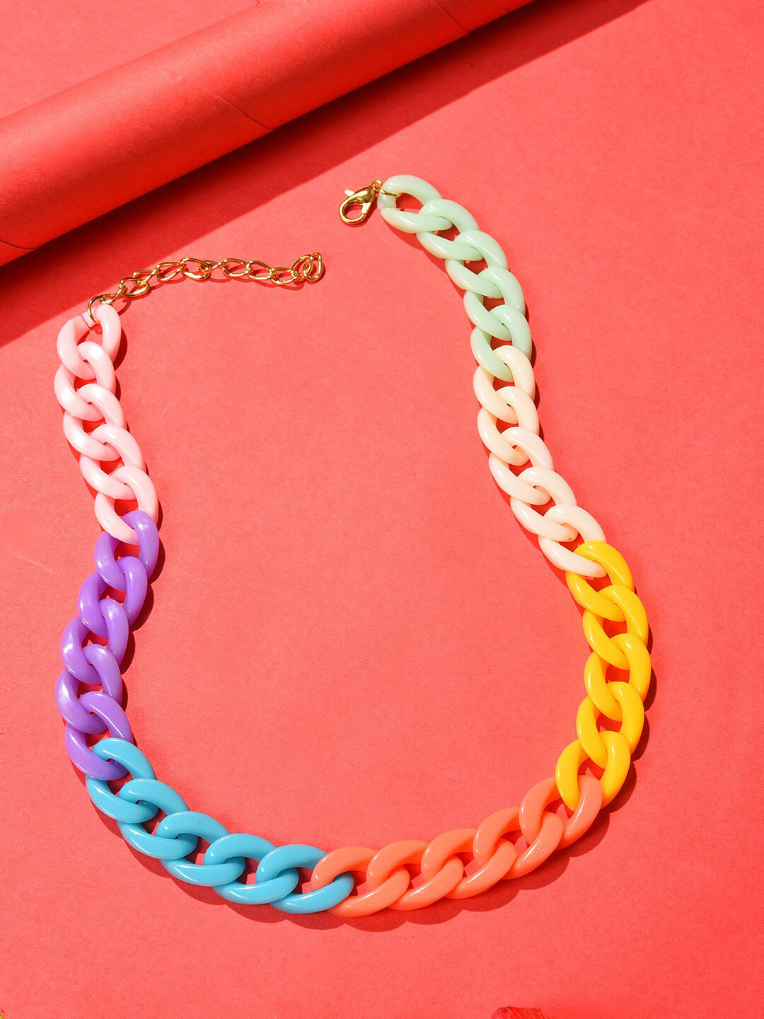 

SOHI Blue & Red Gold-Plated Chain