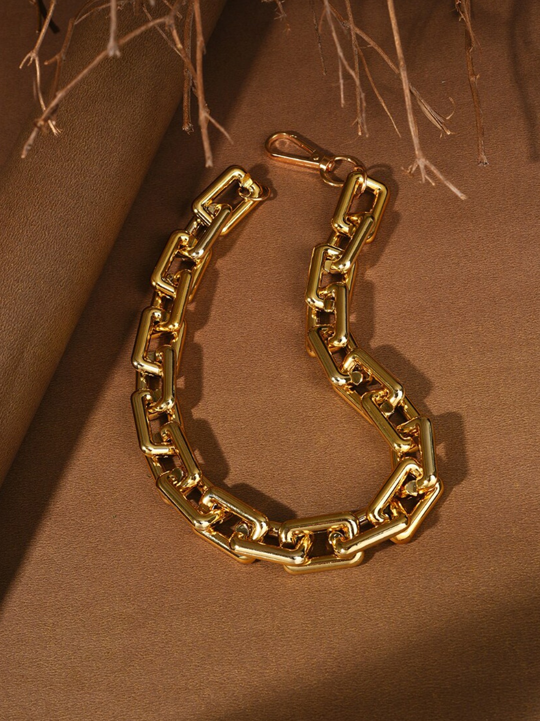 

SOHI Gold-Toned Gold-Plated Link Necklace
