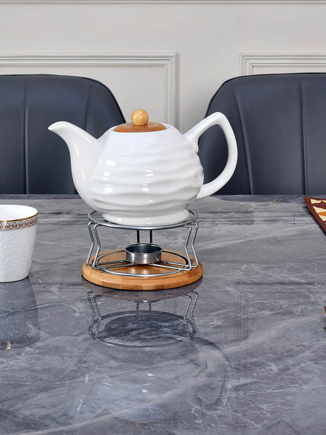

Athome by Nilkamal White & Brown Ceramic Tea Pot With Burner