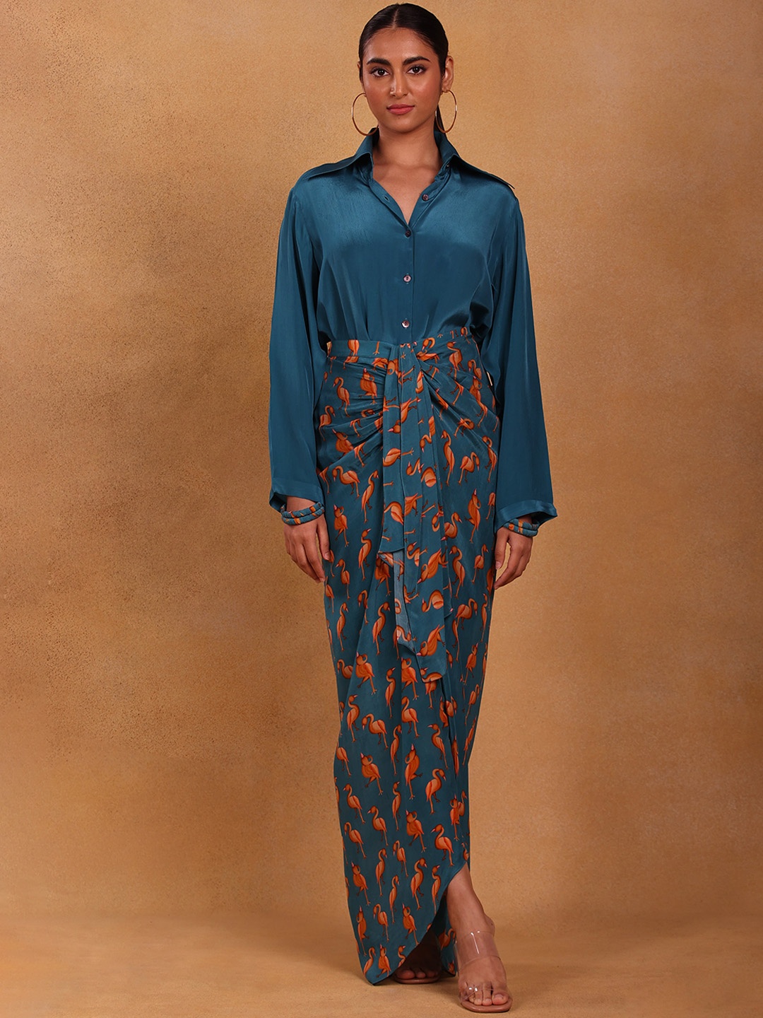 

Masaba Women Teal & Orange Printed Top with Skirt