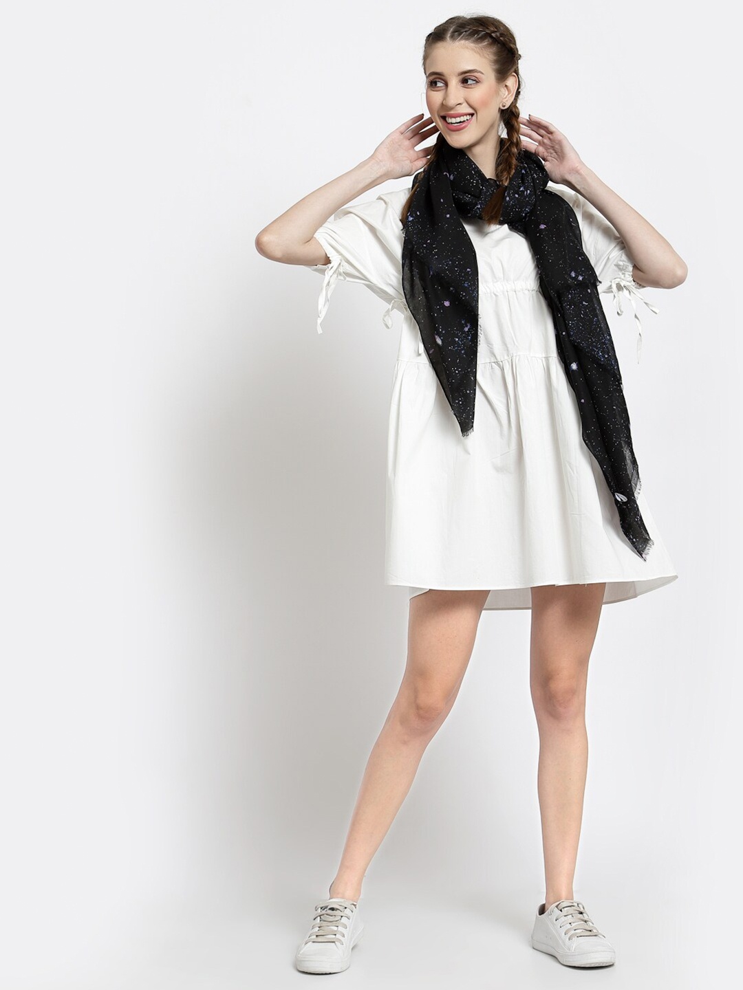 

J Style Women Black & Pink Printed Stole