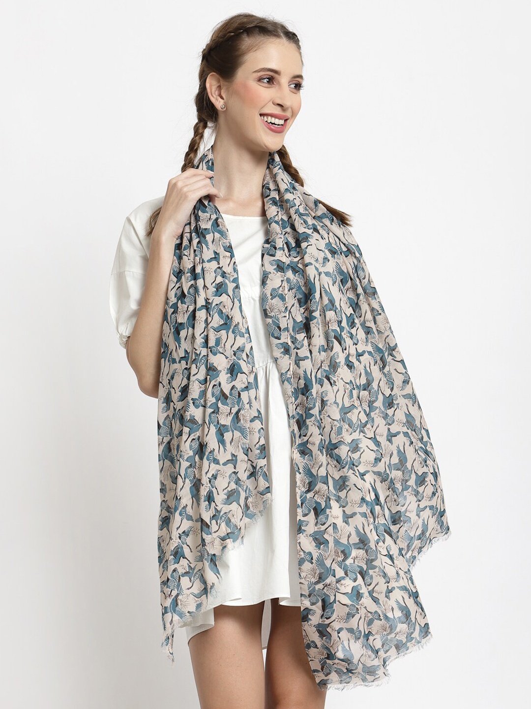 

J Style Women Blue & Cream-Coloured Printed Cotton Stole