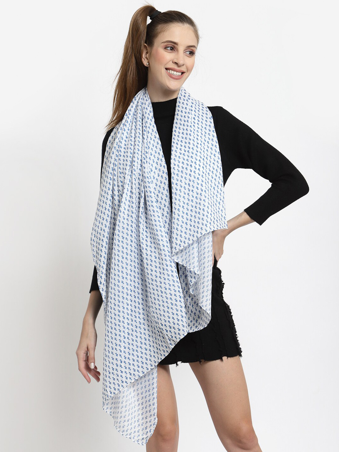 

J Style Women Blue & White Cotton Printed Stole