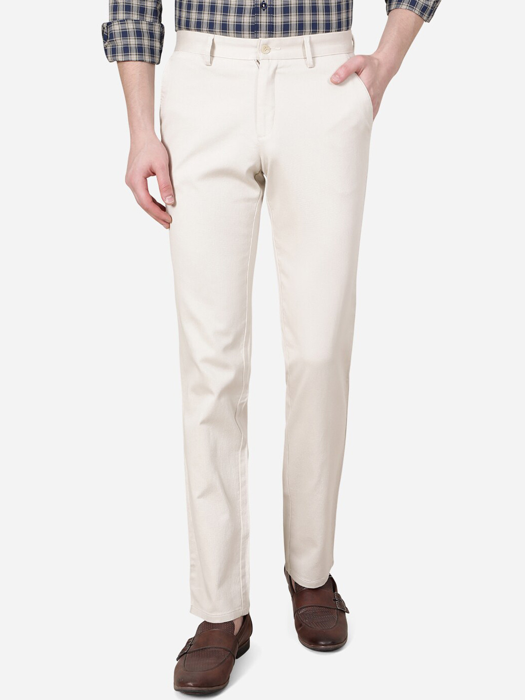 

Greenfibre Men Cream-Coloured Slim Fit Chinos Trousers