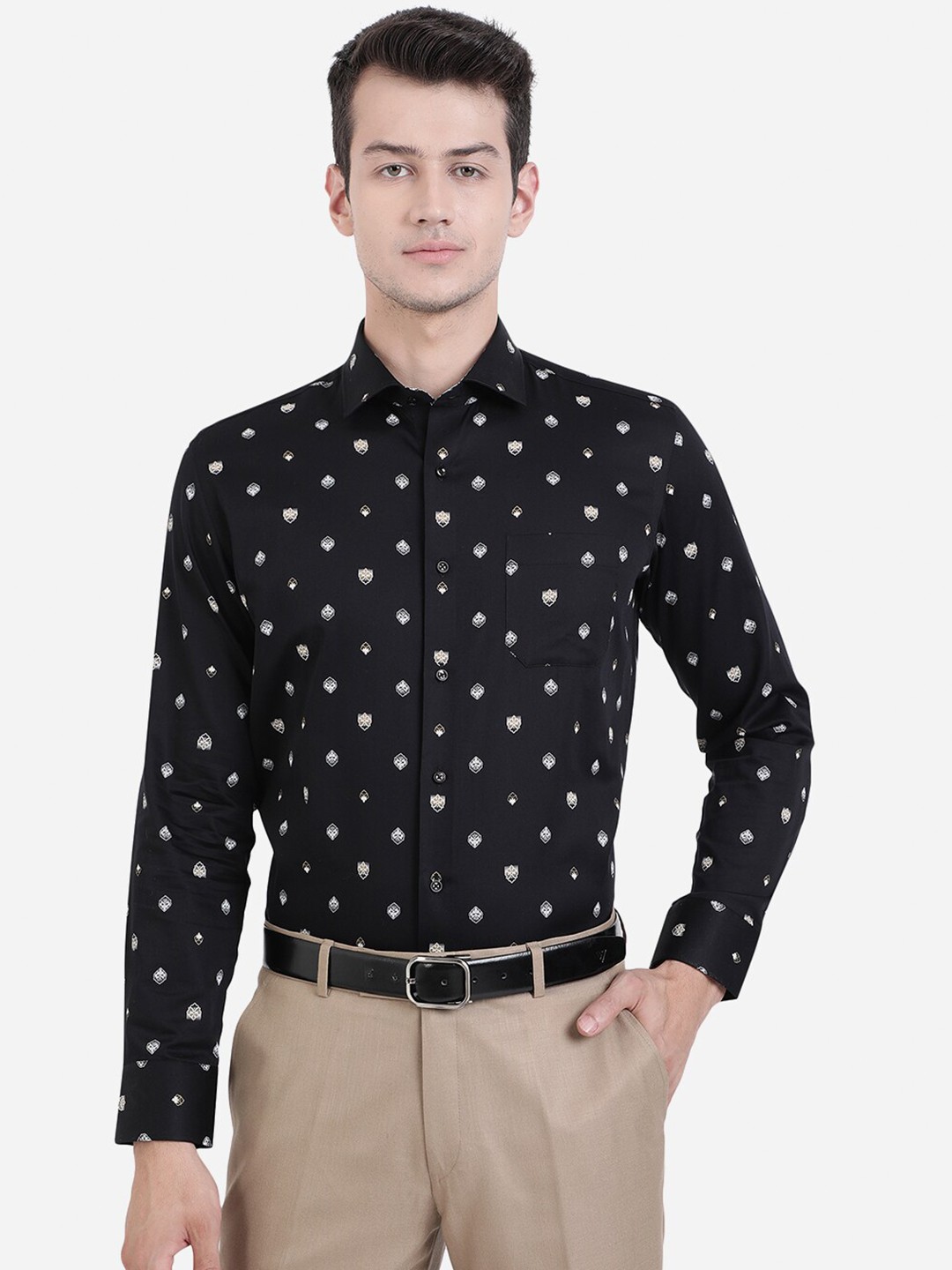 

Greenfibre Men Black Slim Fit Printed Formal Shirt