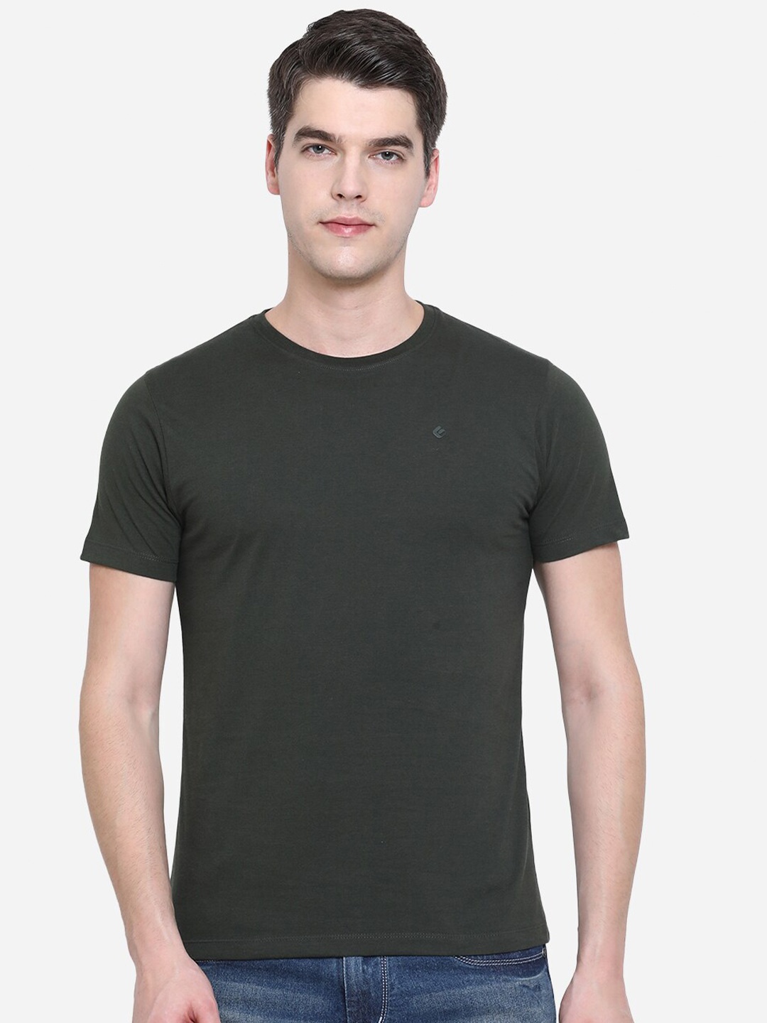 

Greenfibre Men Green Slim Fit T-shirt