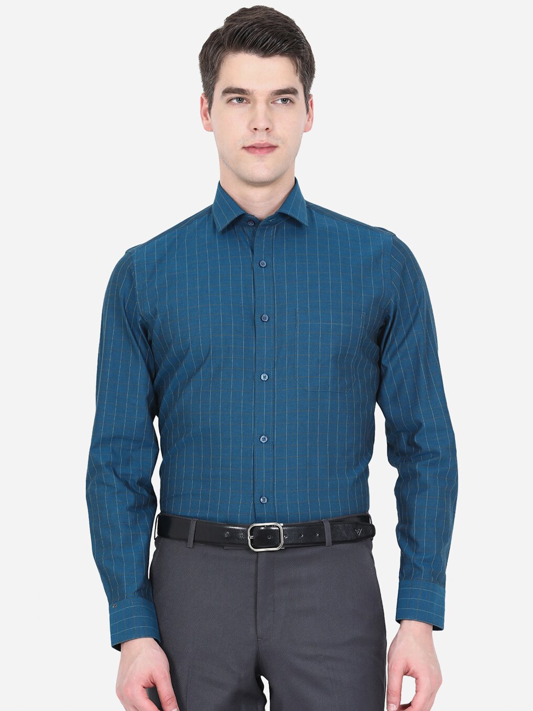 

Greenfibre Men Blue Slim Fit Checked Formal Shirt