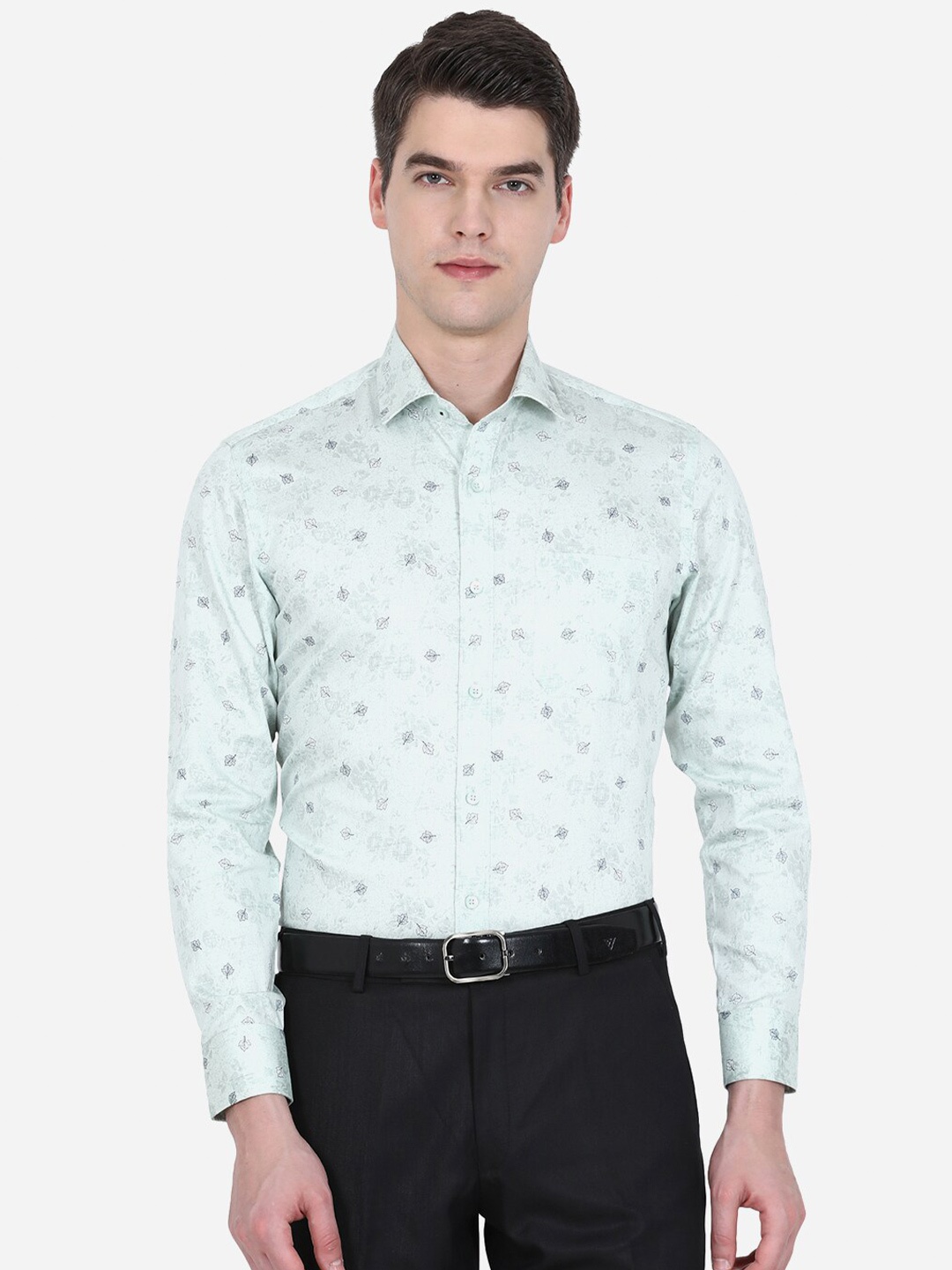 

Greenfibre Men Green Slim Fit Printed Formal Shirt