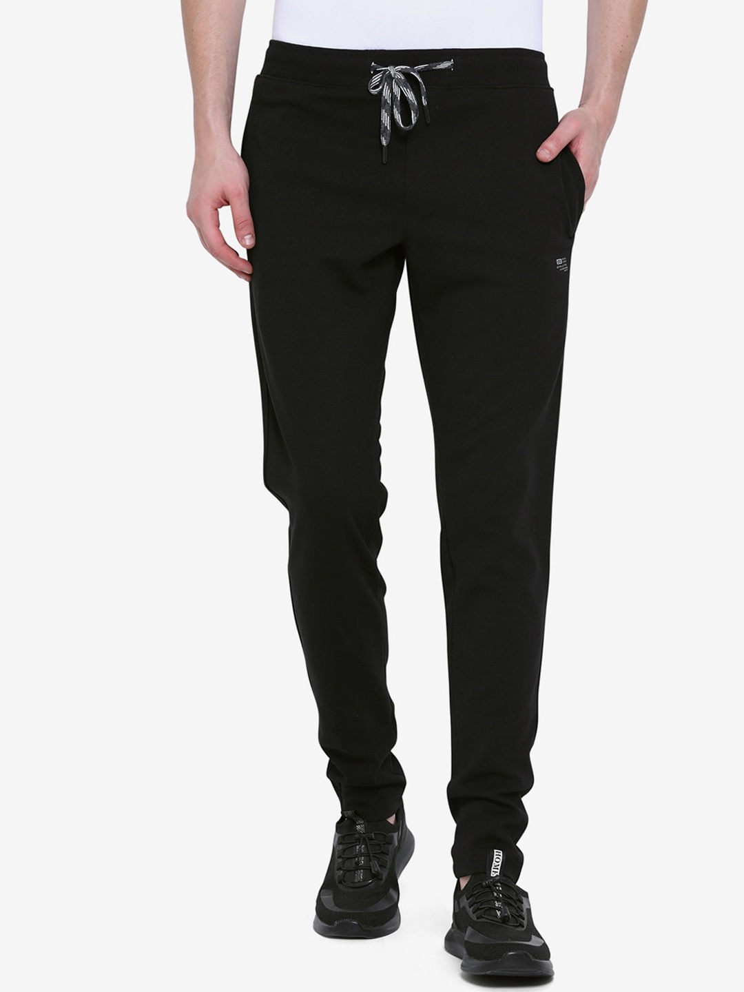 

JADE BLUE Men Black Solid Cotton Track Pants