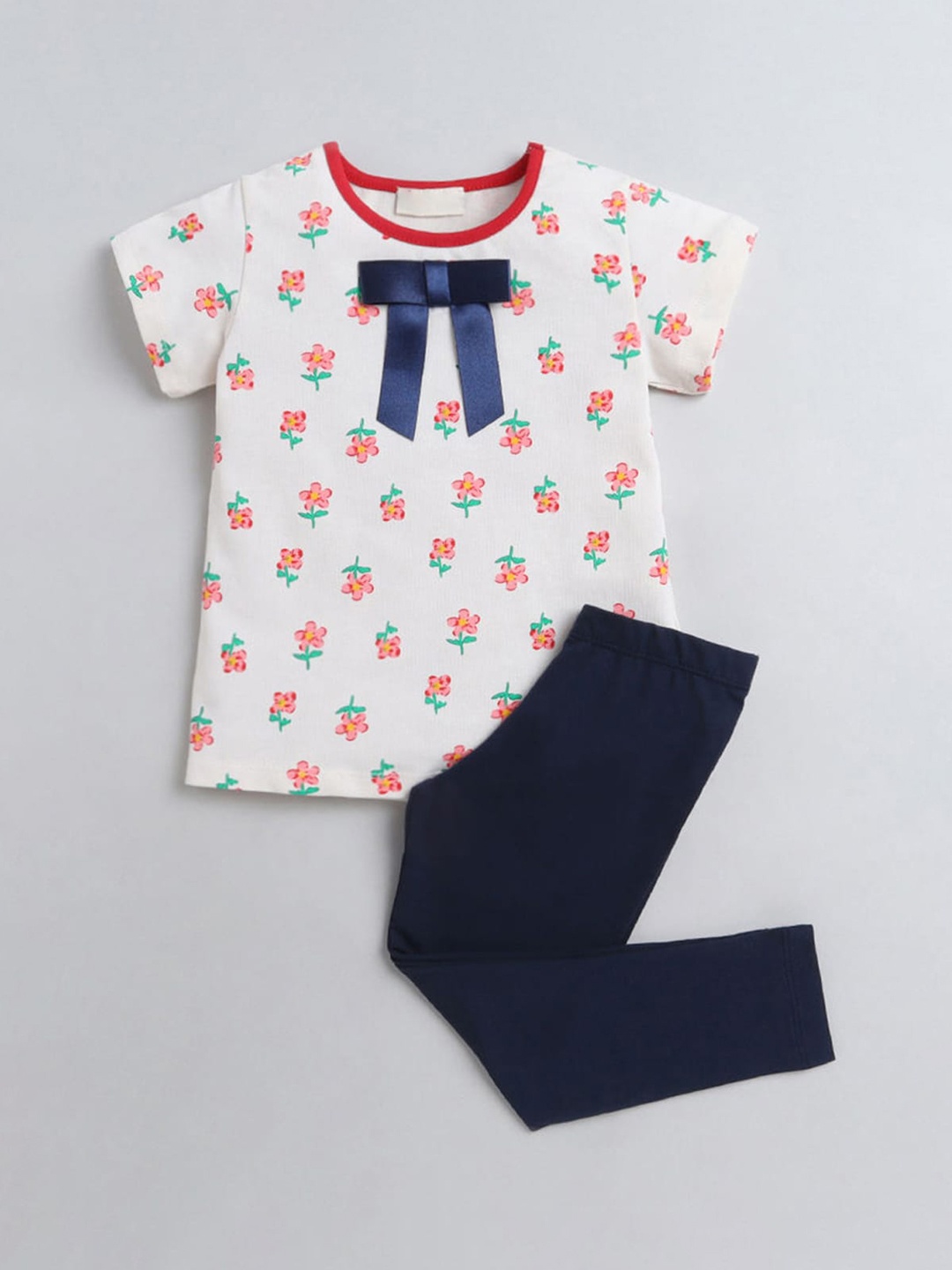 

Hopscotch Girls Multicoloured Printed T-shirt with Leggings, Multi
