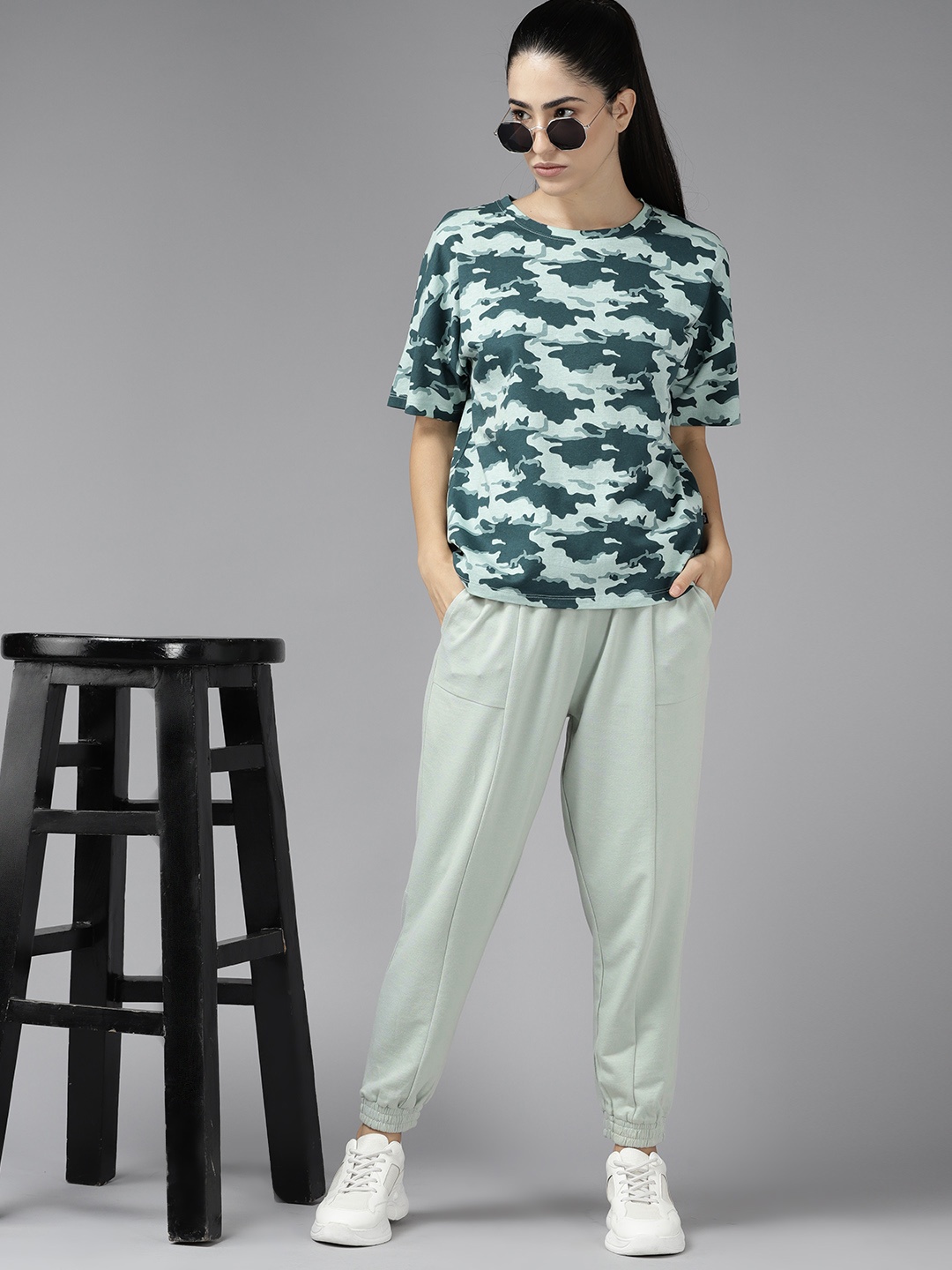 The Roadster Lifestyle Co. Camouflage Print Co-Ords, Green