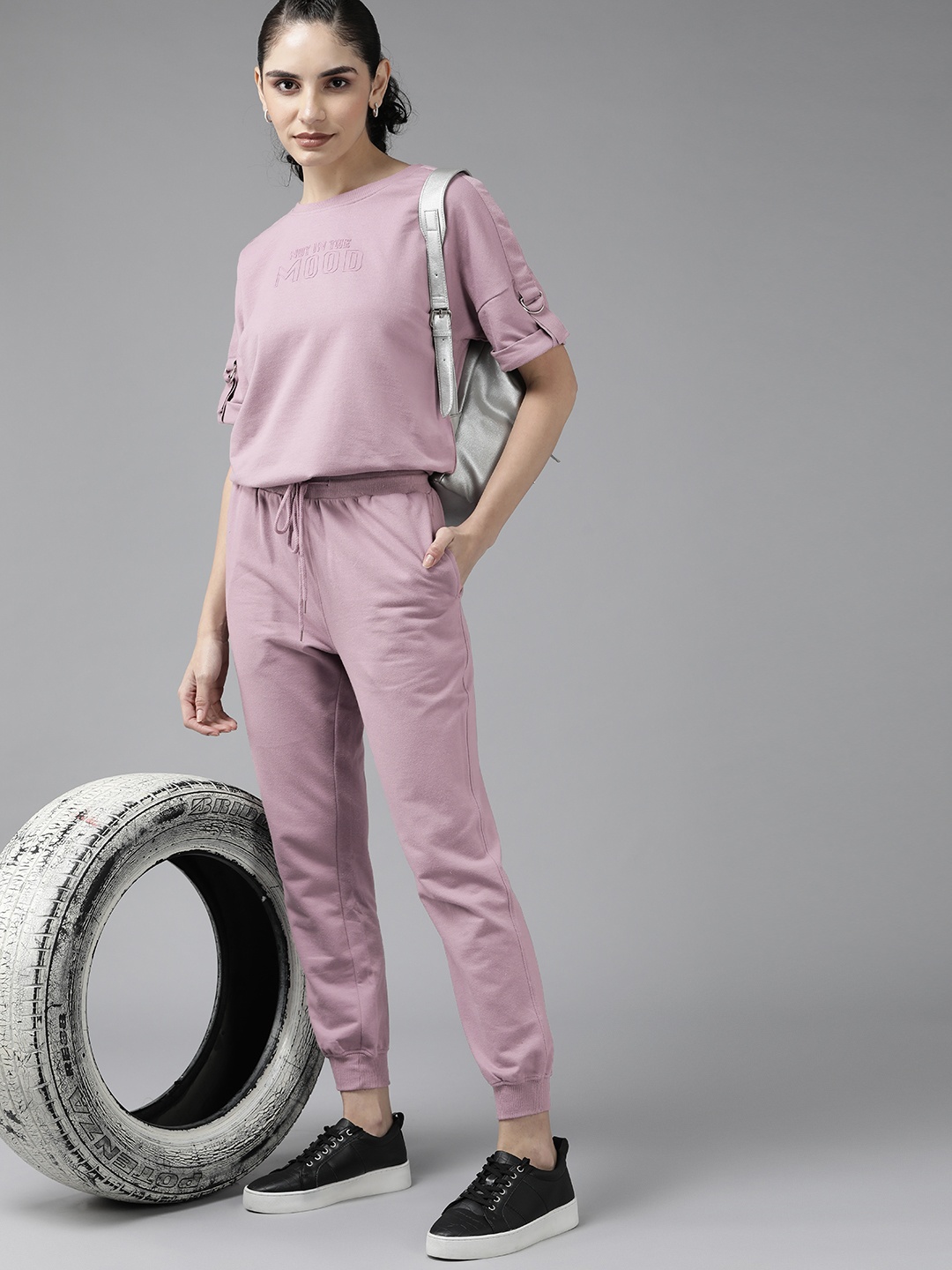 

Roadster Women Mauve Printed T-shirt with Joggers