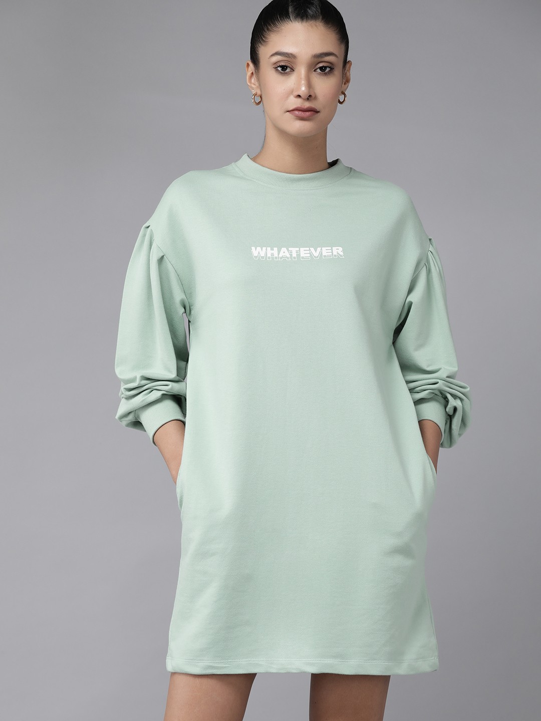 

Roadster Green Typography Printed Drop-Shoulder Puff Sleeves T-shirt Dress