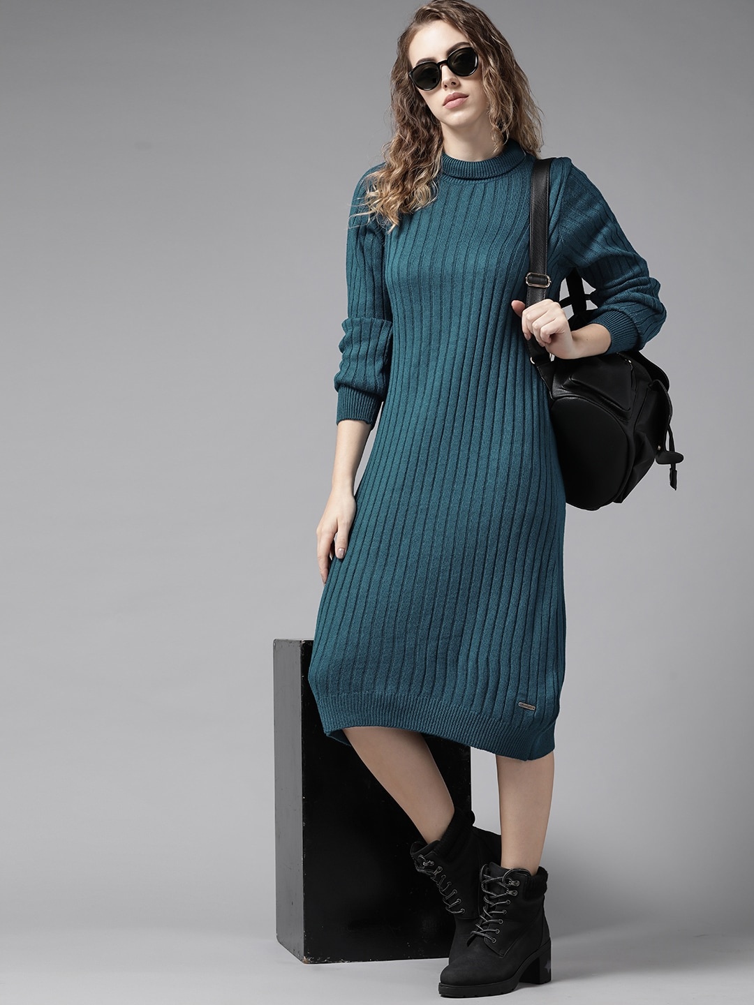 

Roadster Teal Green Round Neck Jumper Midi Dress